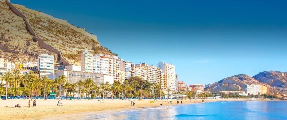 Elegance Apartment Alicante Luaran gambar